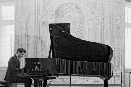 JAKOB AUMILLER IL PIANISTA PLURIPREMIATO ALLA FONDAZIONE ACCADEMIA DELLA MUSICA DI PINEROLO